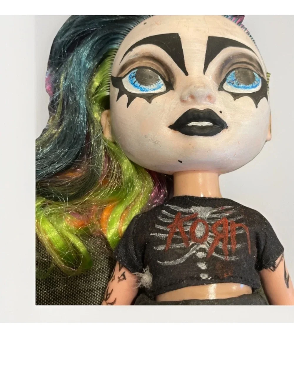 Monster high goth doll